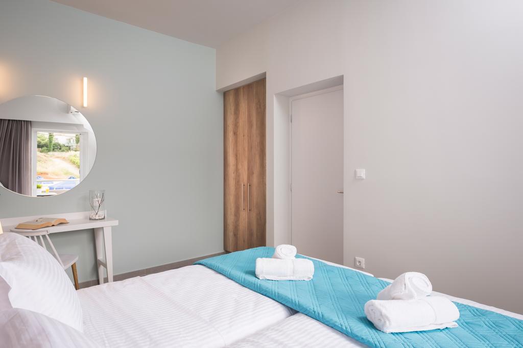 Irini Stalos Apartments Luaran gambar