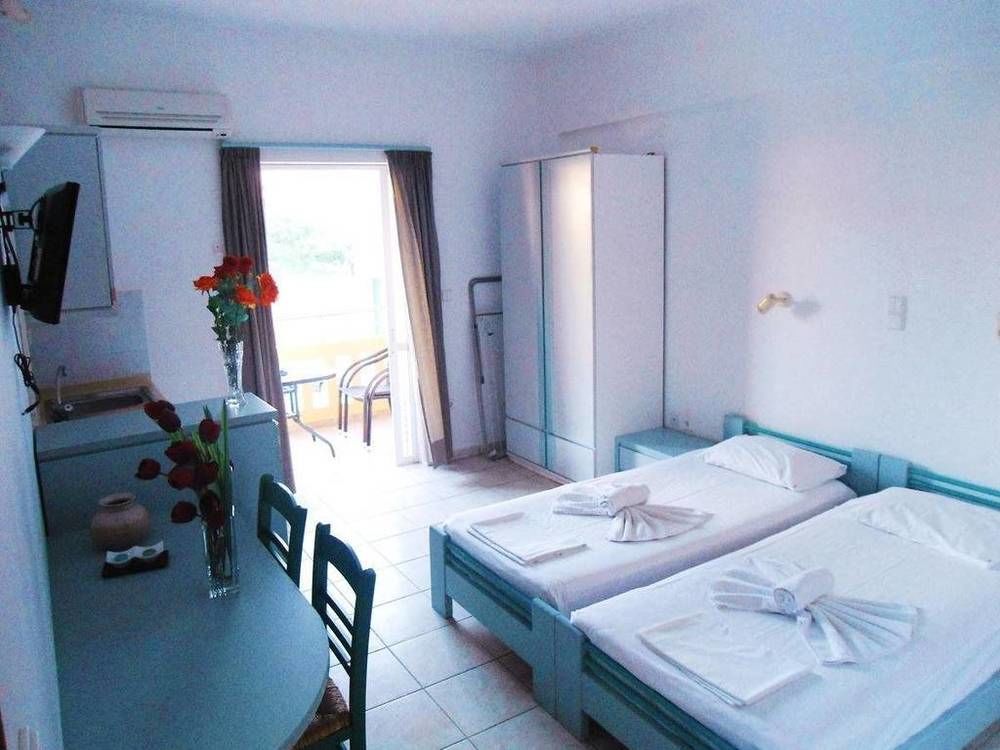 Irini Stalos Apartments Luaran gambar