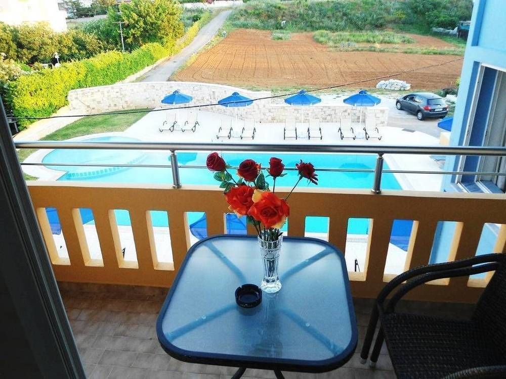 Irini Stalos Apartments Luaran gambar