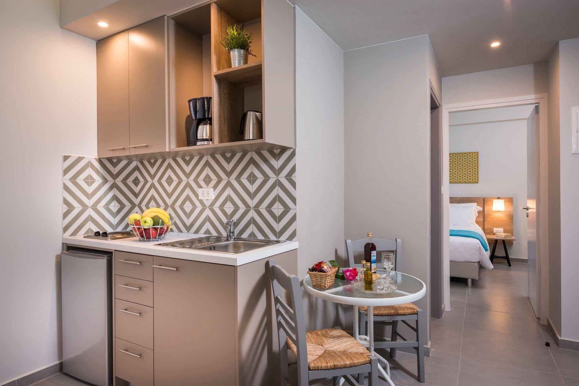 Irini Stalos Apartments Luaran gambar